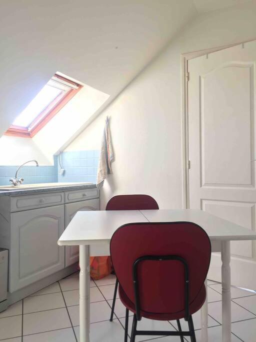 Logement Cosy Et Lumineux Auxerre Εξωτερικό φωτογραφία